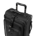 Travelpro® Pilot™ Seven3 Cabin Rollaboard® (ohne Seitentaschen/Erweiterung)