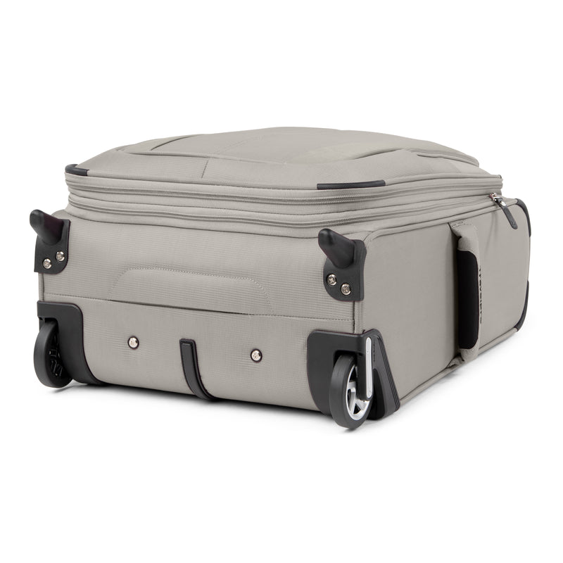 Maxlite® 5 International Carry-On Rollaboard®