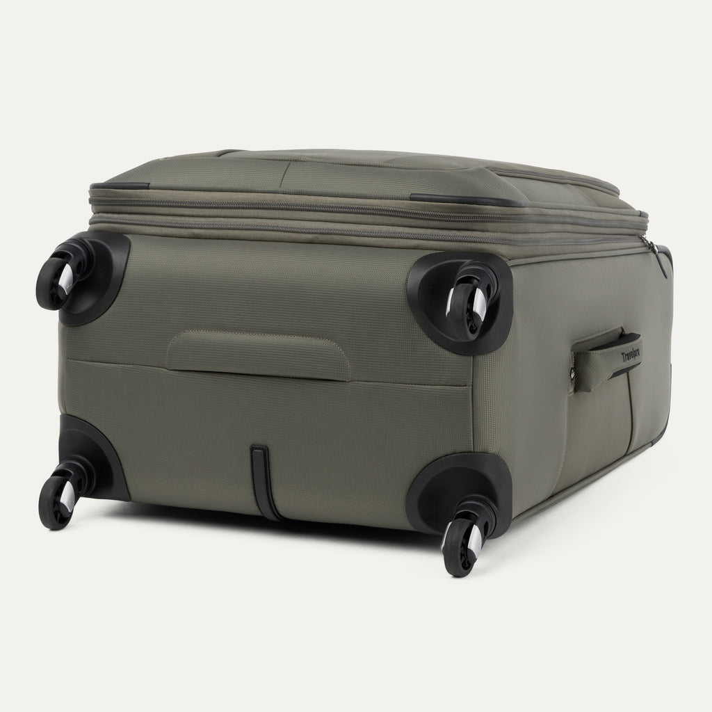 Maxlite® 5 Medium Expandable Soft Shell Spinner 69cm (69 x 47 x 29 cm)