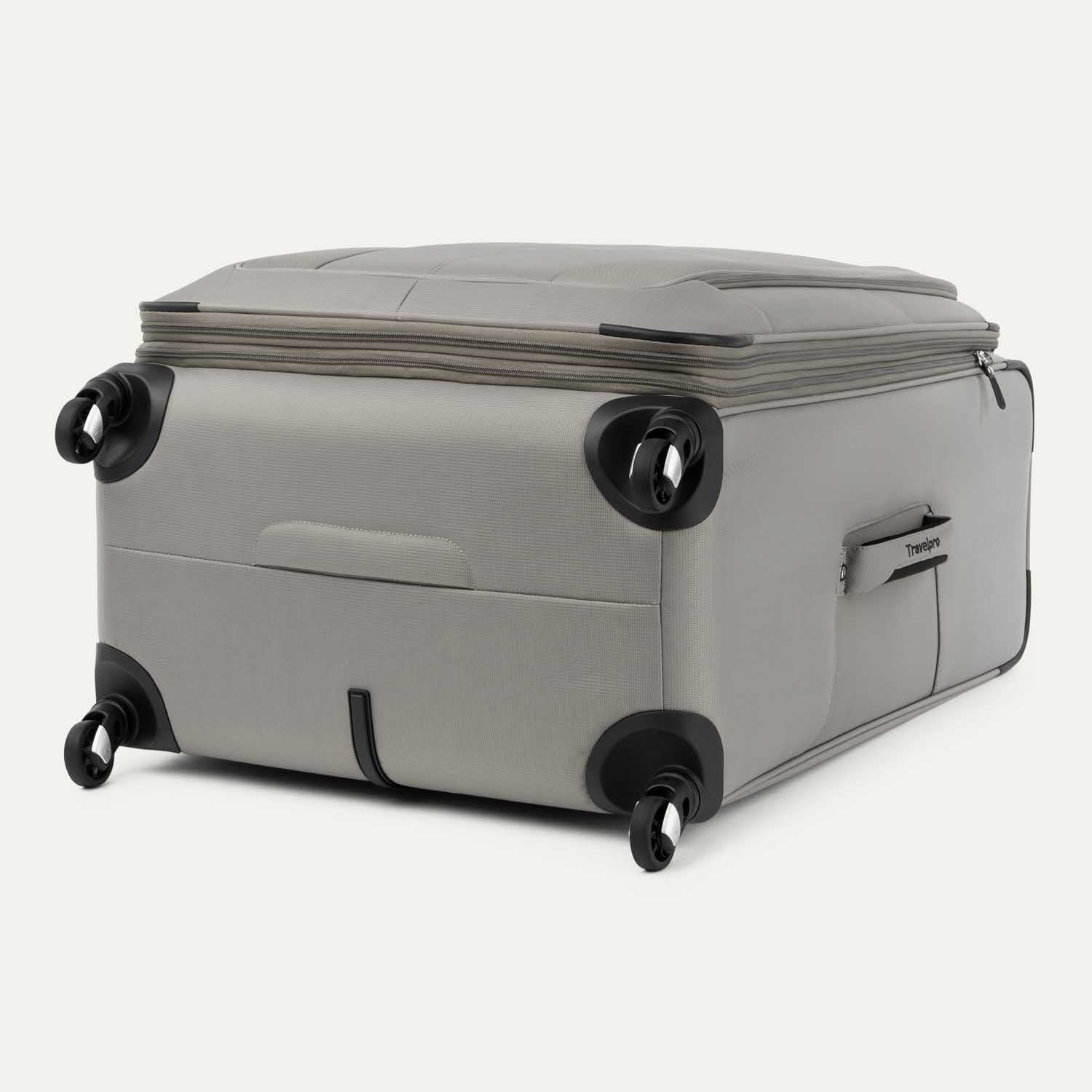 Maxlite® 5 Large Expandable Soft Shell Spinner 79cm (79 x  53 x 33 cm)