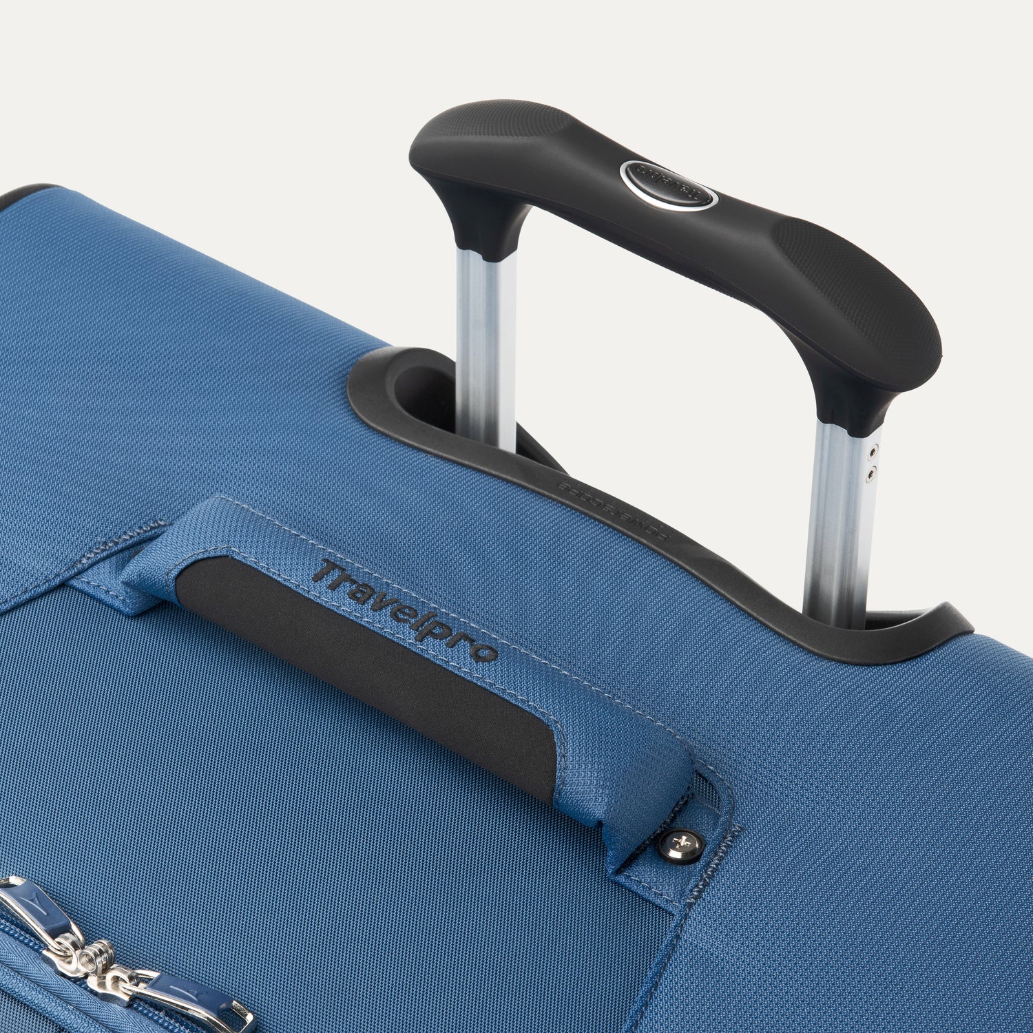Maxlite® 5 Large Expandable Soft Shell Spinner 79cm (79 x 53 x 33 cm)