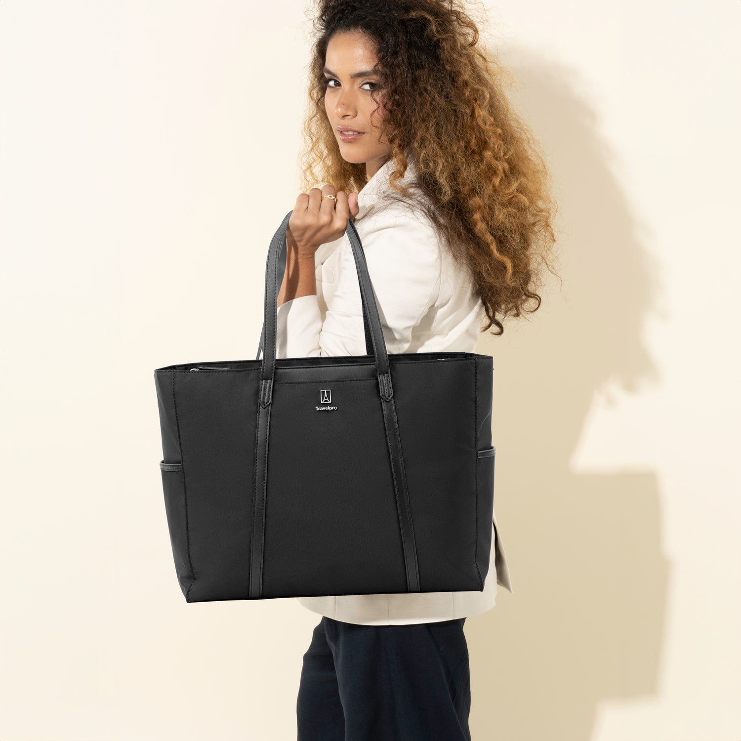 Maxlite® Women's Tote (31 cm x 46 x 13 cm)