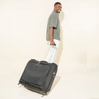 Maxlite® Kleidersack mit Rollen, mittelgroß, 61 cm (61 x 62 x 27 cm)