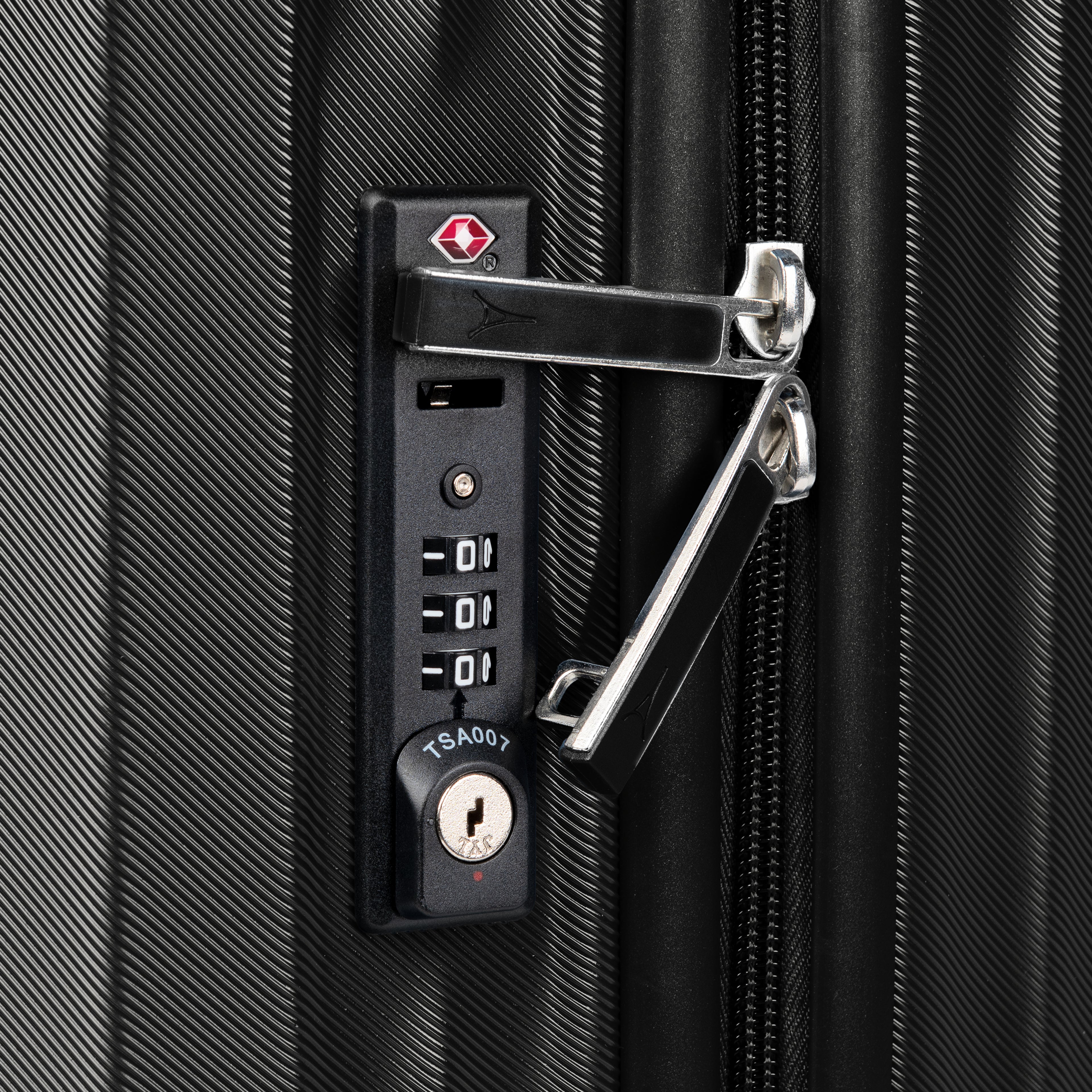 Maxlite® Air Slim Cabin Hard Shell Spinner 55cm (55 x 40 x 20 cm)