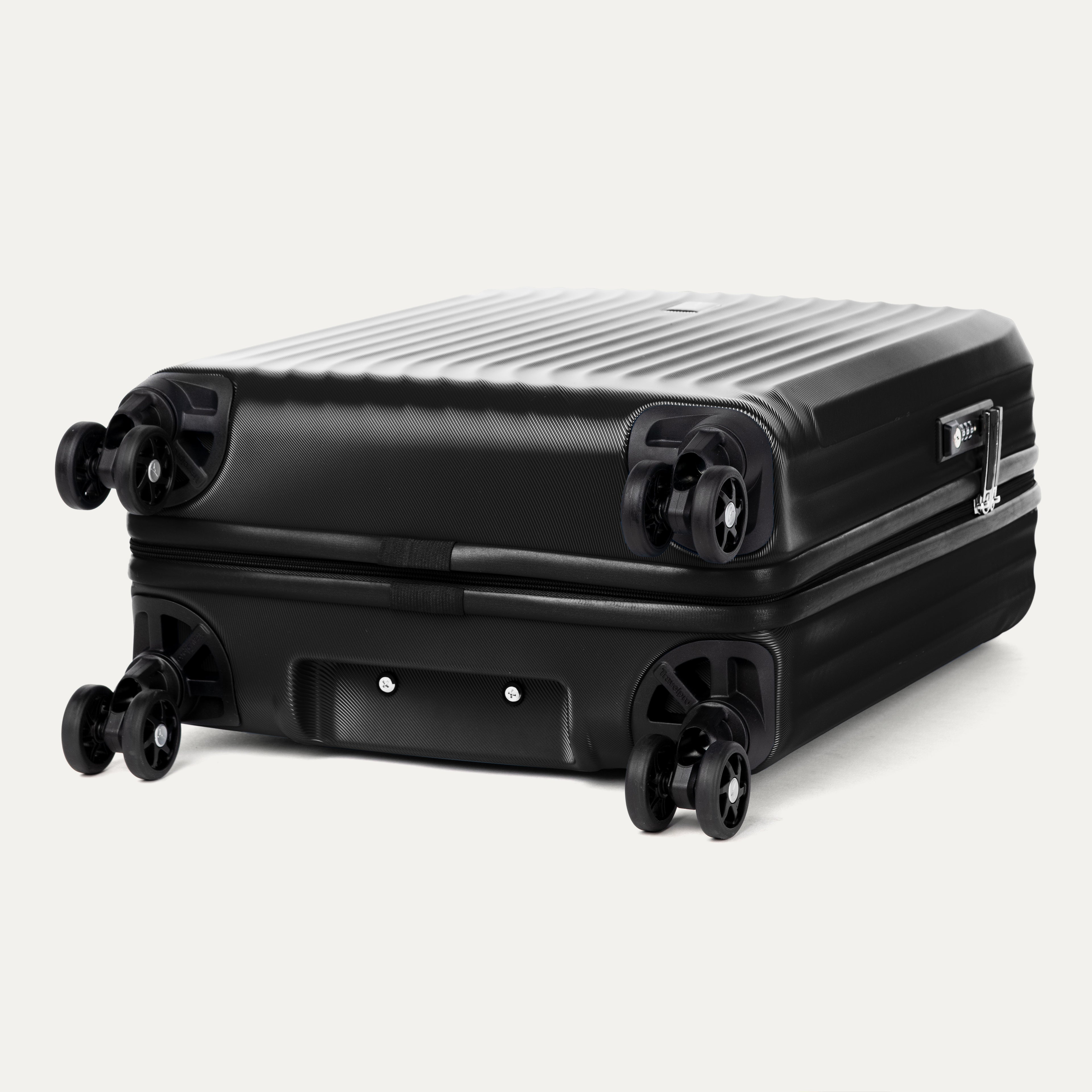 Maxlite® Air Slim Cabin Hard Shell Spinner 55cm (55 x 40 x 20 cm)