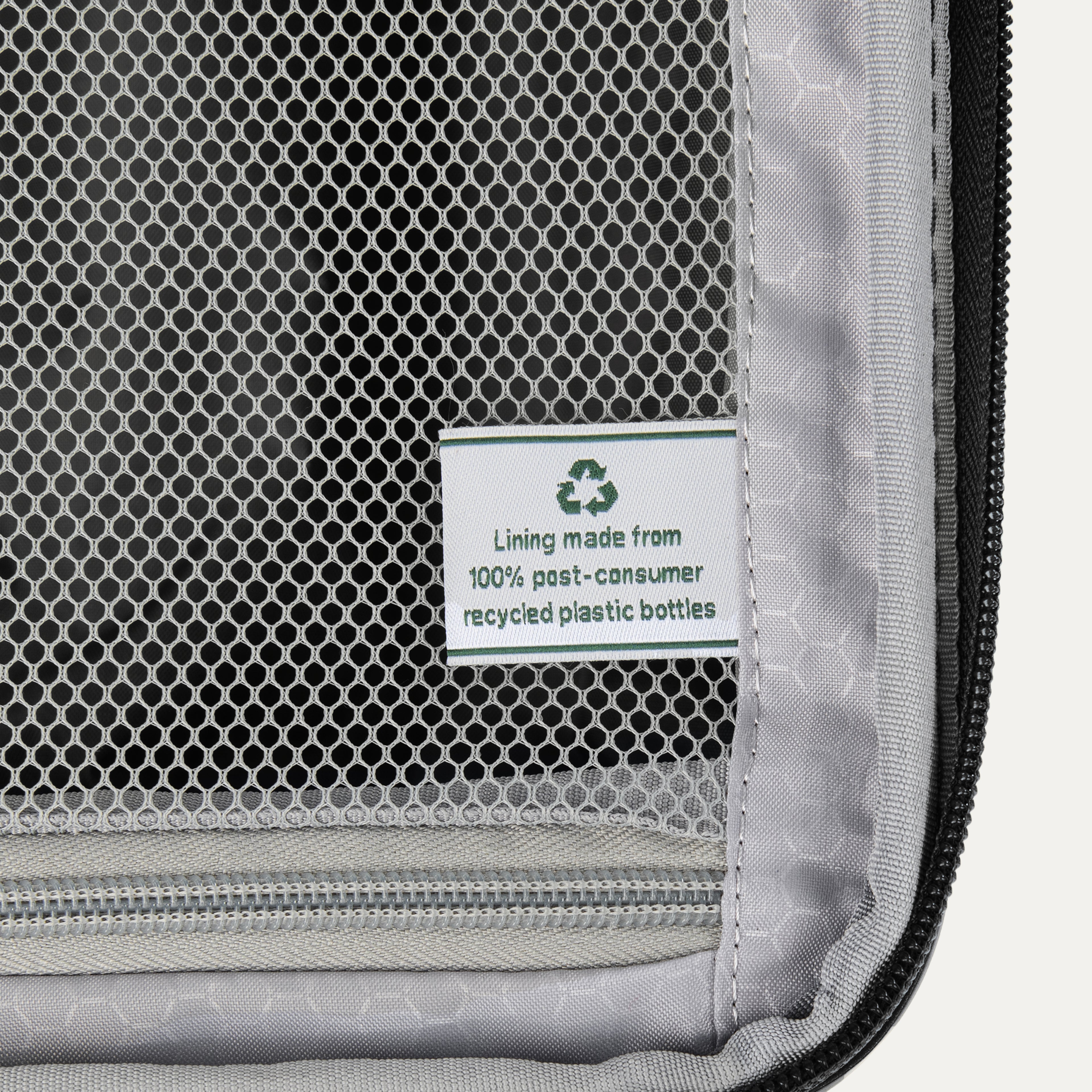 Maxlite® Air Slim Cabin Hard Shell Spinner 55cm (55 x 40 x 20 cm)