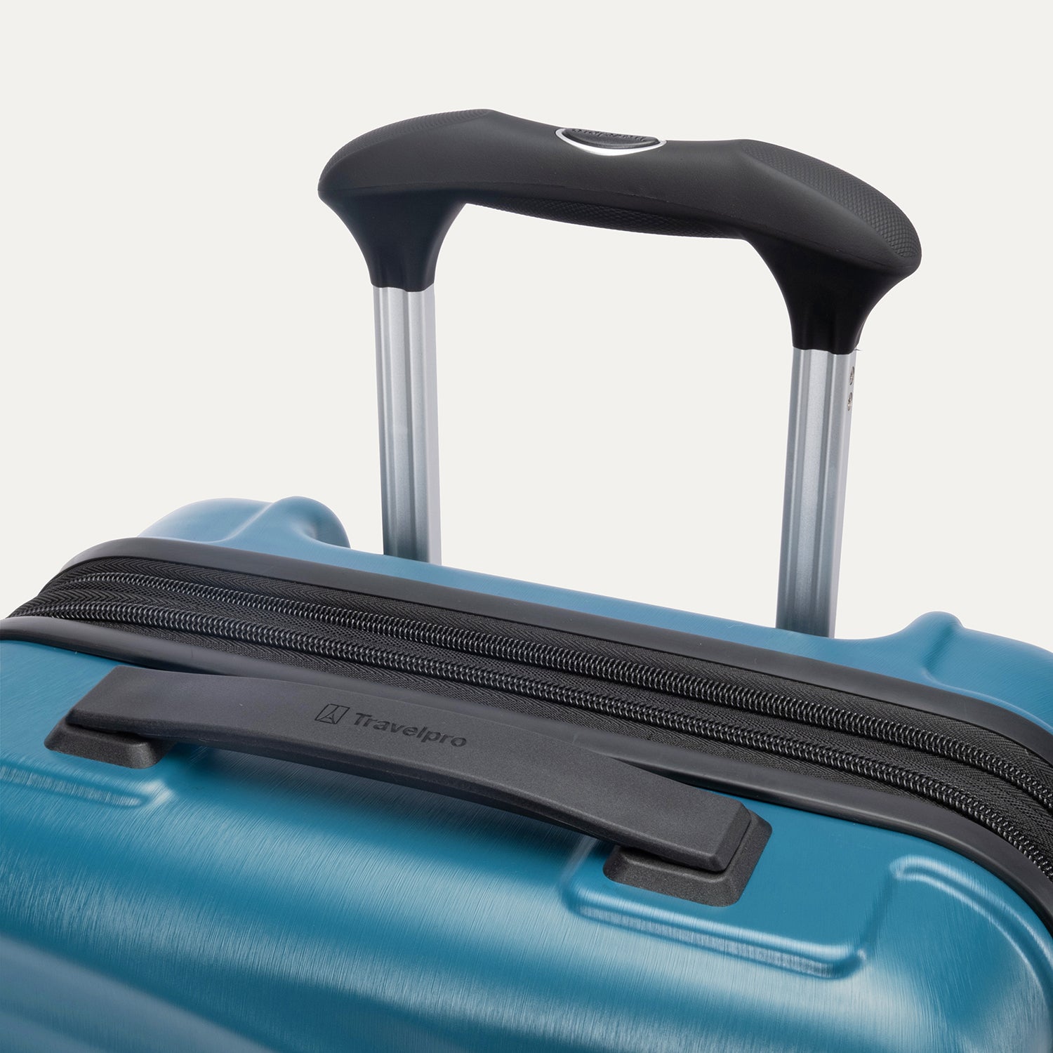 Maxlite® Air V2 Cabin Hard Shell Spinner 55cm (55 x 35 x 23 cm)