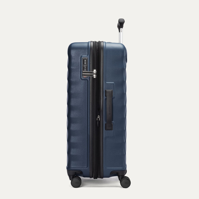 Maxlite® Air V2 Medium Check-In Hard Shell Spinner 70cm (70 x 44 x 28 cm)