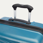 Maxlite® Air V2 Medium Check-In Hard Shell Spinner (69.8 x 44.5 x 27.9 cm)