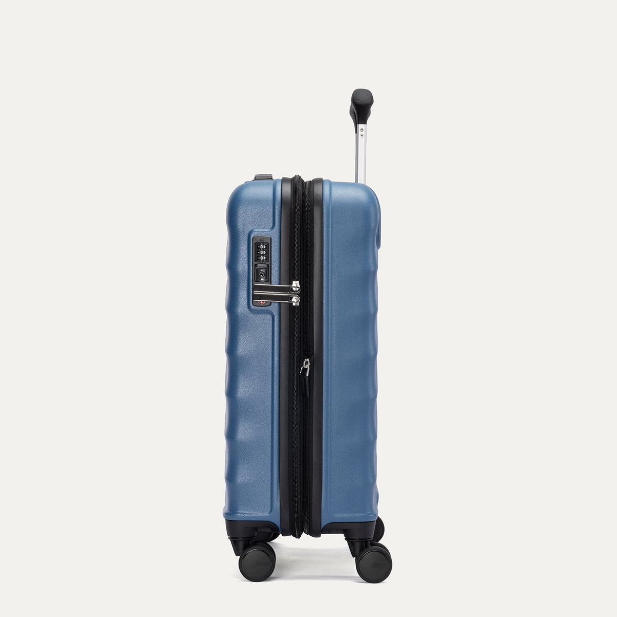 Maxlite® Air V2 Slim Cabin Hard Shell Spinner (55.0 x 40.0 x 19.8 cm)