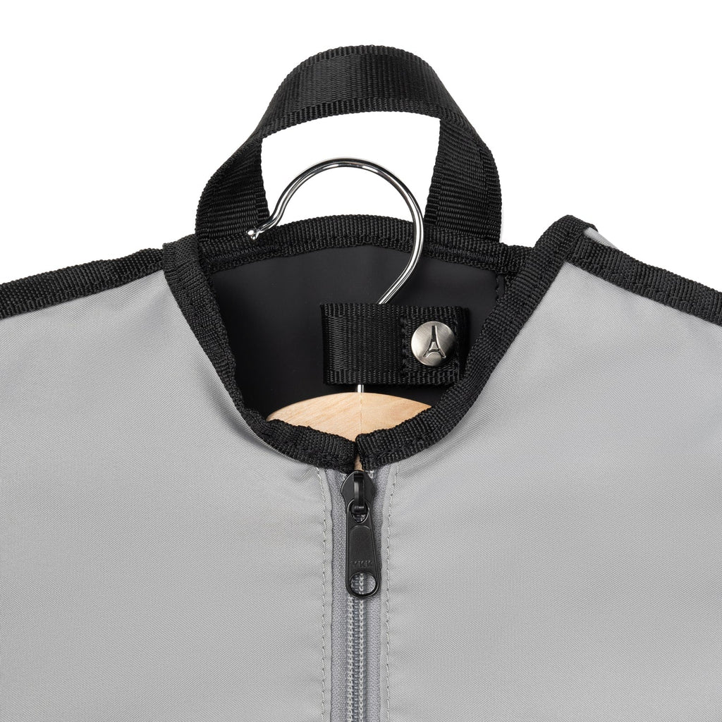 Travelpro® Essentials™ Einschub-Kleiderhülle