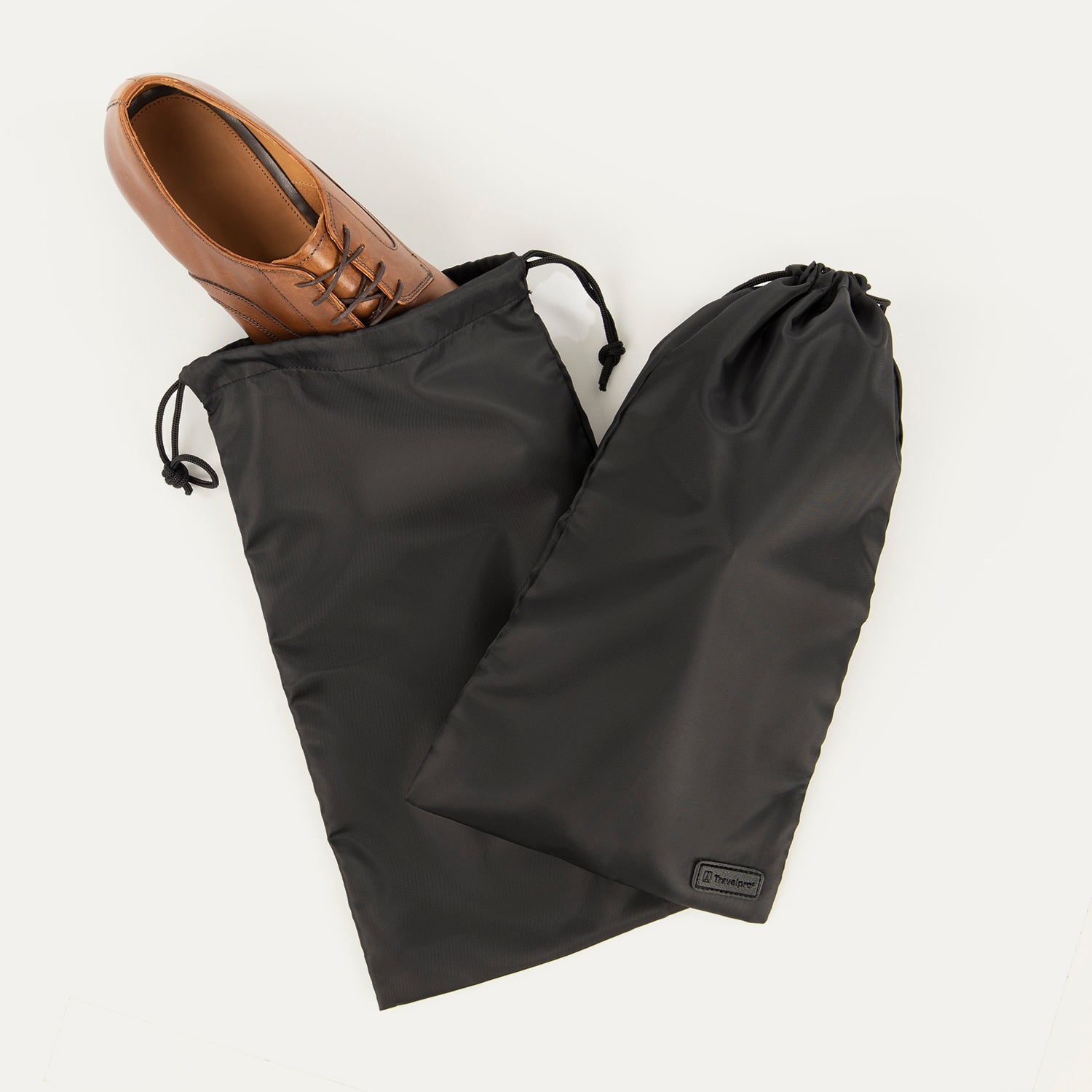 Travelpro® Essentials™ Zestaw 2 worków na buty