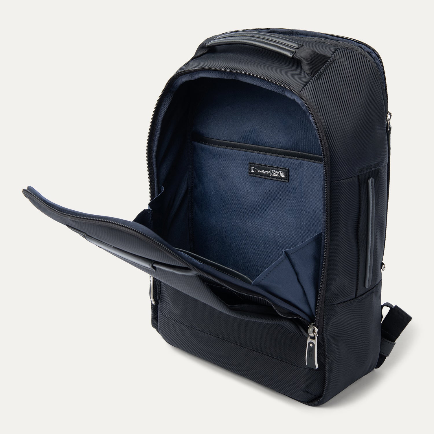 Travelpro® x Travel + Leisure® Slim Backpack (40 x 30 x 15 cm)