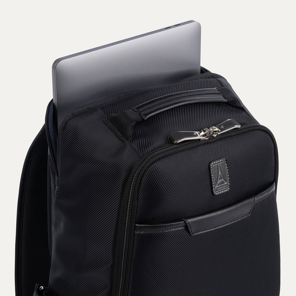 Travelpro® x Travel + Leisure® Slim Backpack (40 x 30 x 15 cm)