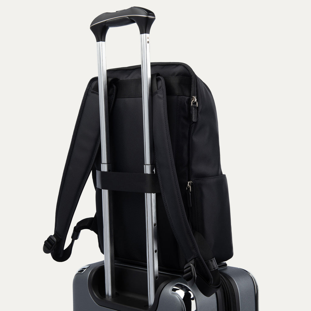 Travelpro® x Travel + Leisure® Slim Backpack (40 x 30 x 15 cm)