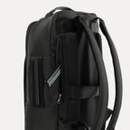 Travelpro® x Travel + Leisure® Slim Backpack (40 x 30 x 15 cm)