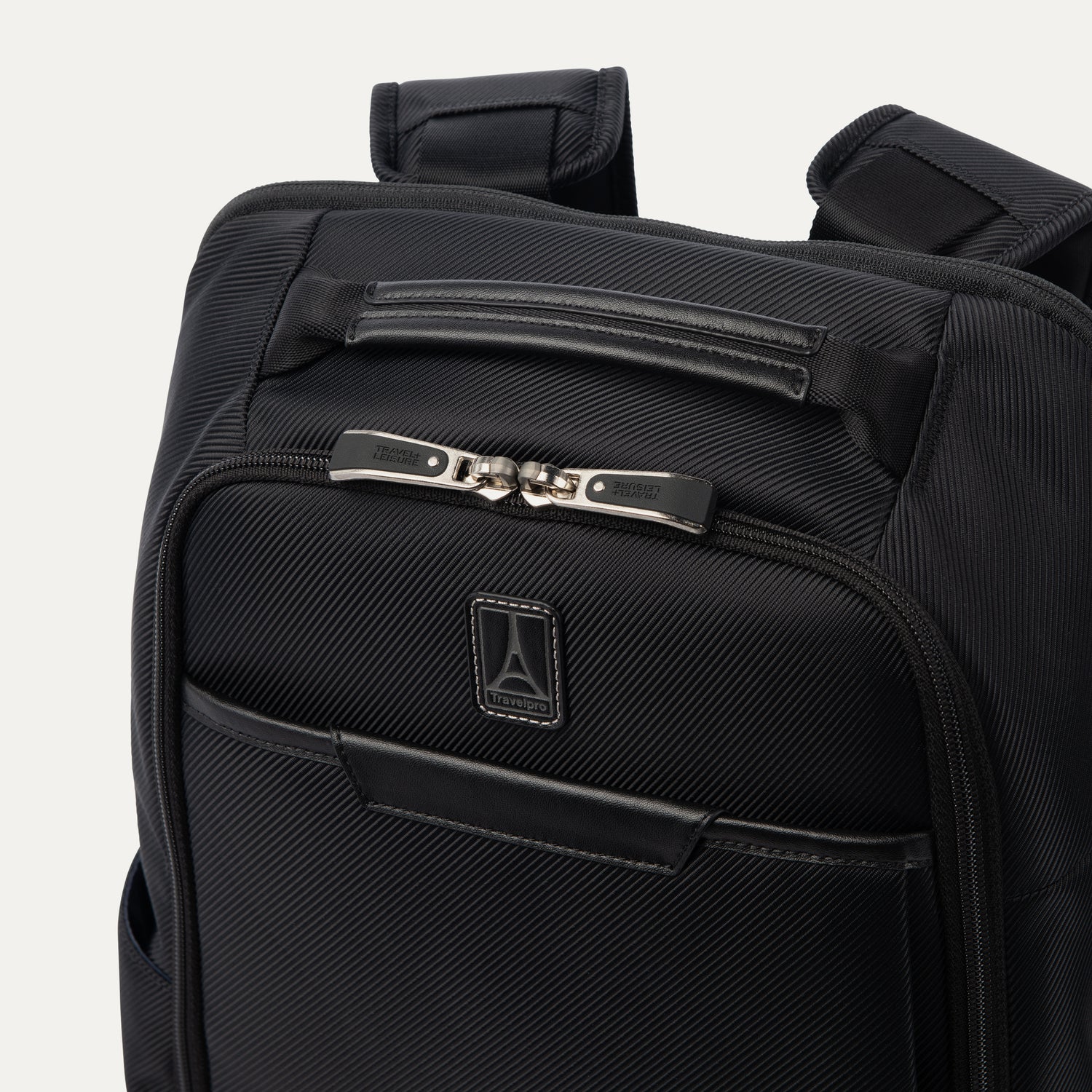 Travelpro® x Travel + Leisure® Slim Backpack (40 x 30 x 15 cm)