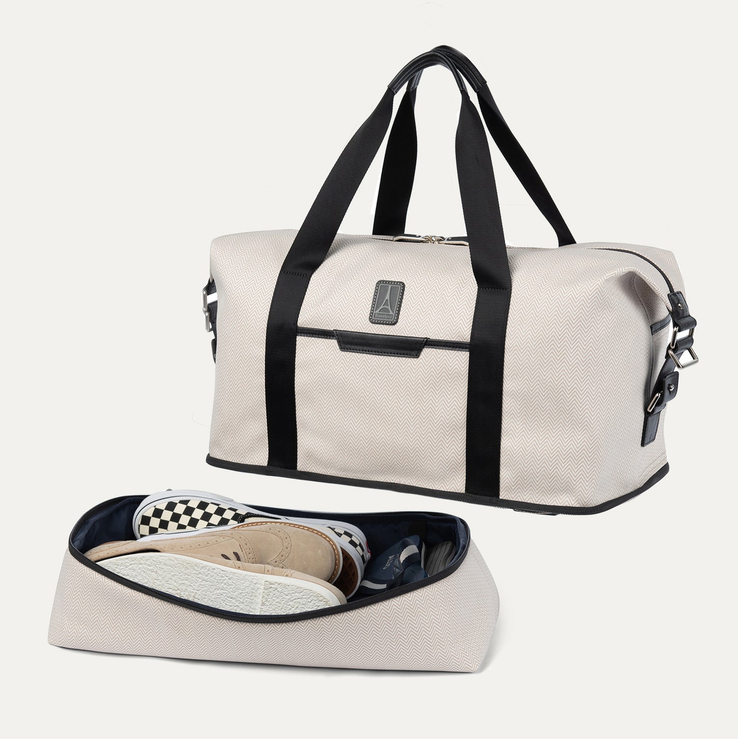 Travelpro® x Travel + Leisure® Drop-Bottom Weekender (38 x 47 x 23 cm )