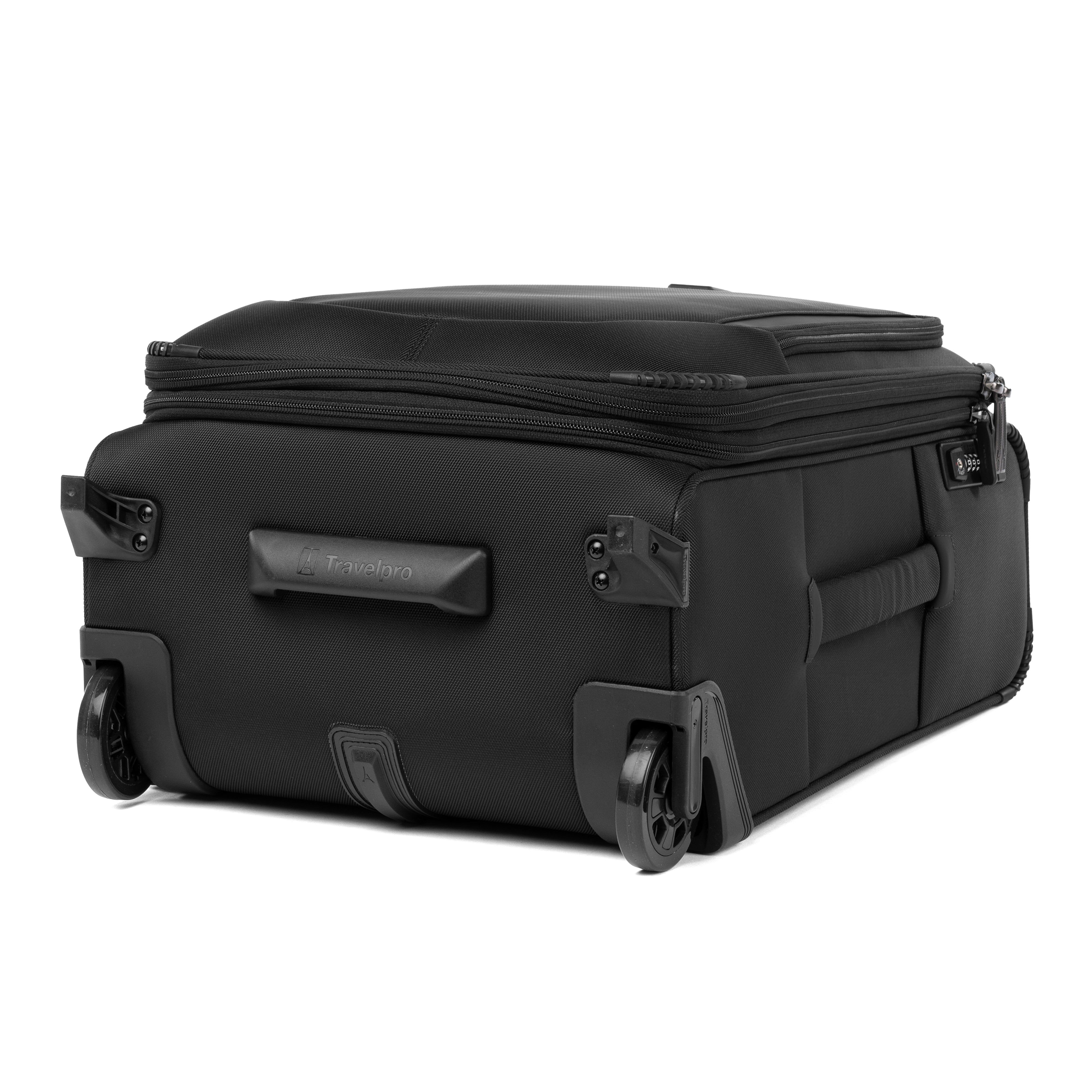 Crew™ Classic Carry-On Expandable Rollaboard®