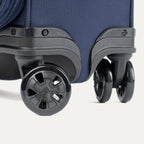 Crew™ Classic Compact Expandable Cabin Spinner 56cm (56 x 36 x 23 cm)