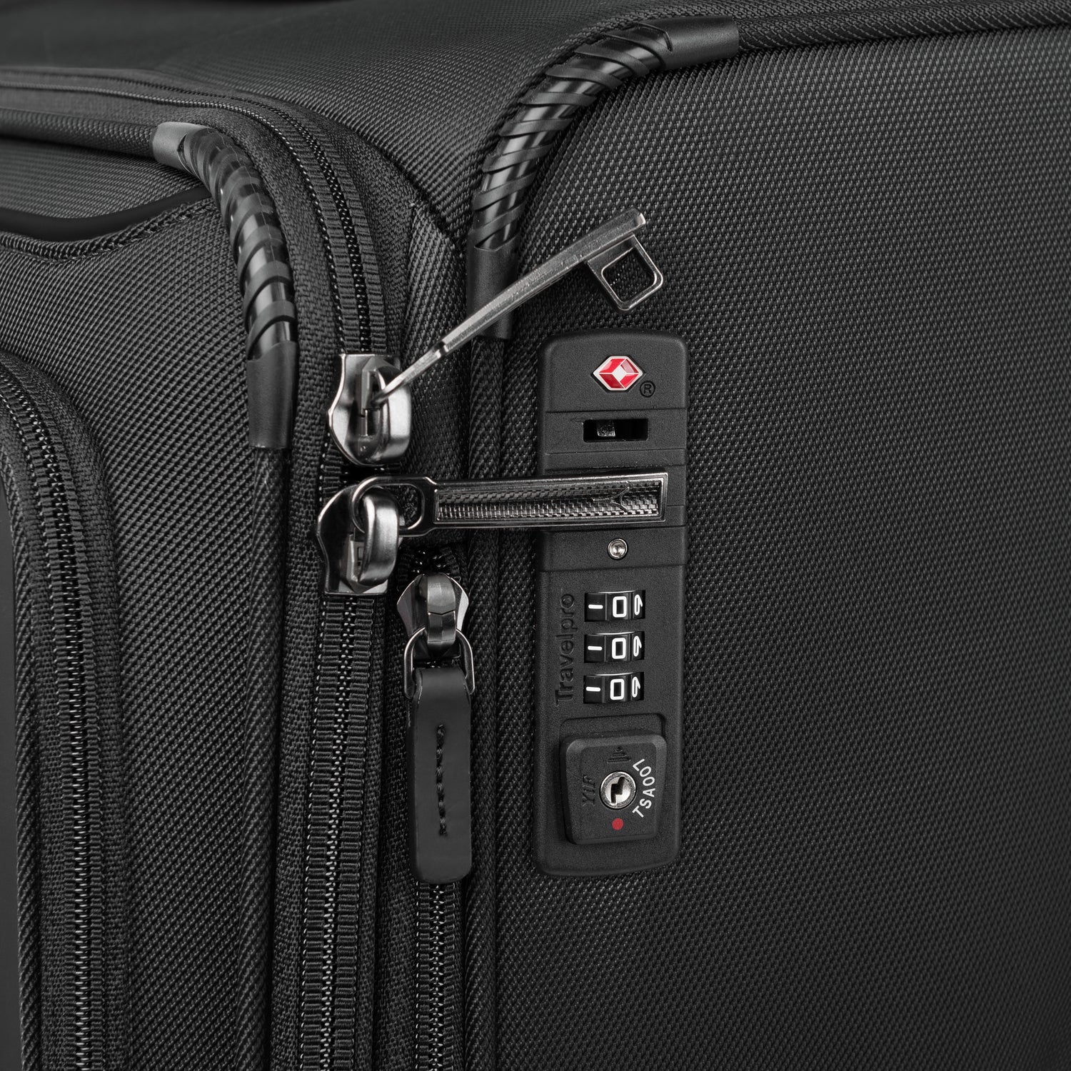 Crew™ Classic Large Expandable Spinner 78cm (78 x 46 x 34 cm)