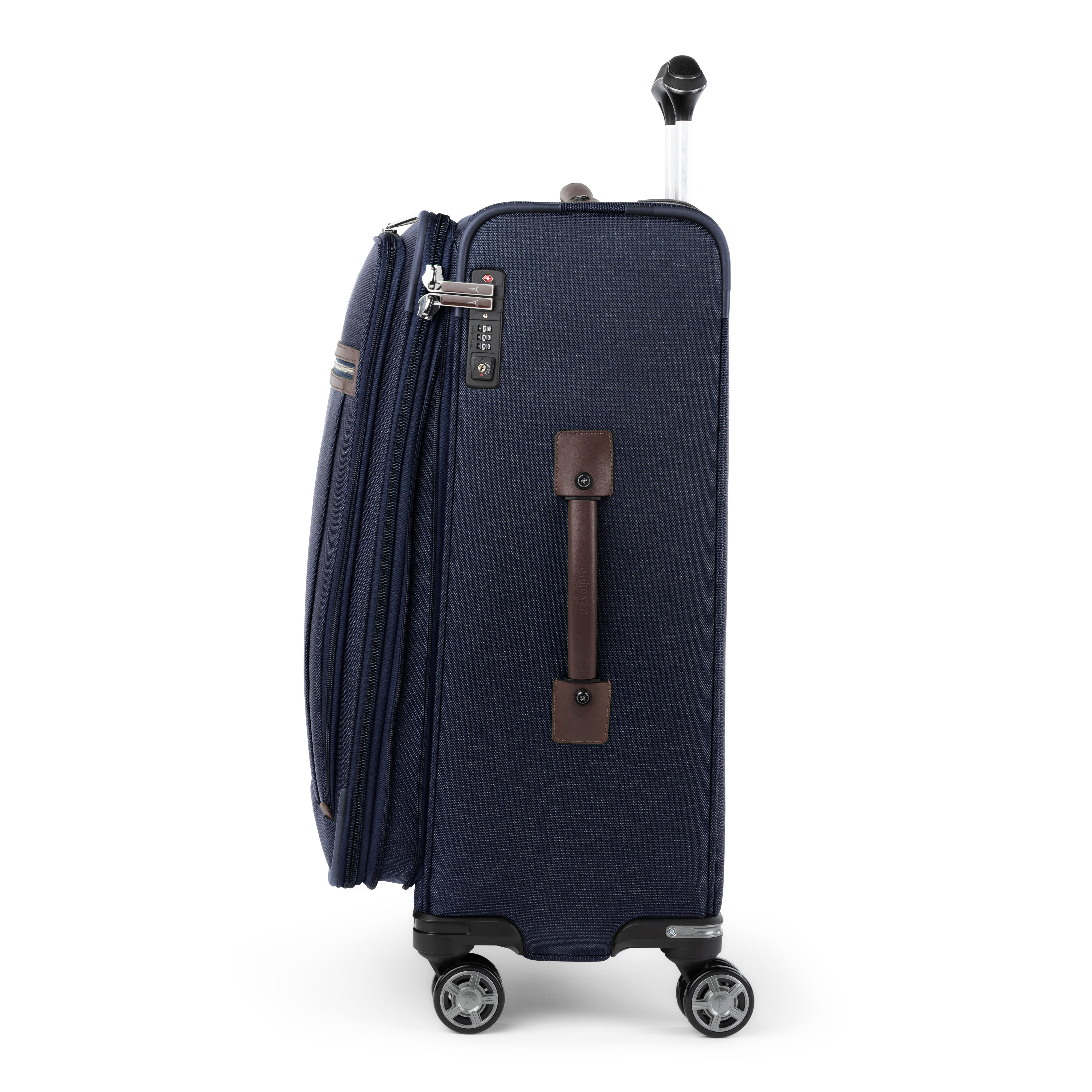 Platinum® Elite Medium Check-in Expandable Softside Spinner 71cm (71 x 47 x 30 cm)