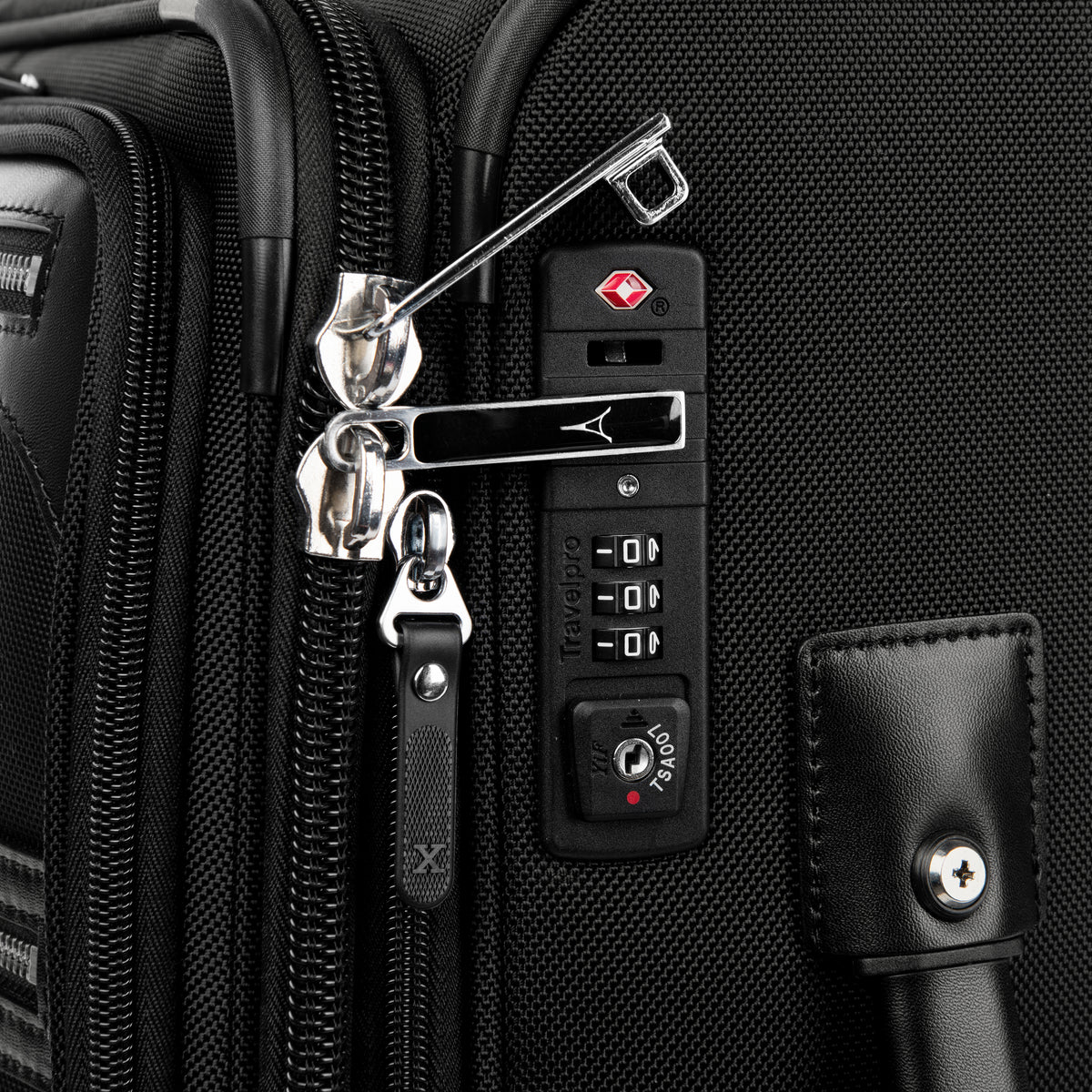 Platinum® Elite Slim utbyggbar handbagage-spinner (55 x 40 x 20 cm)