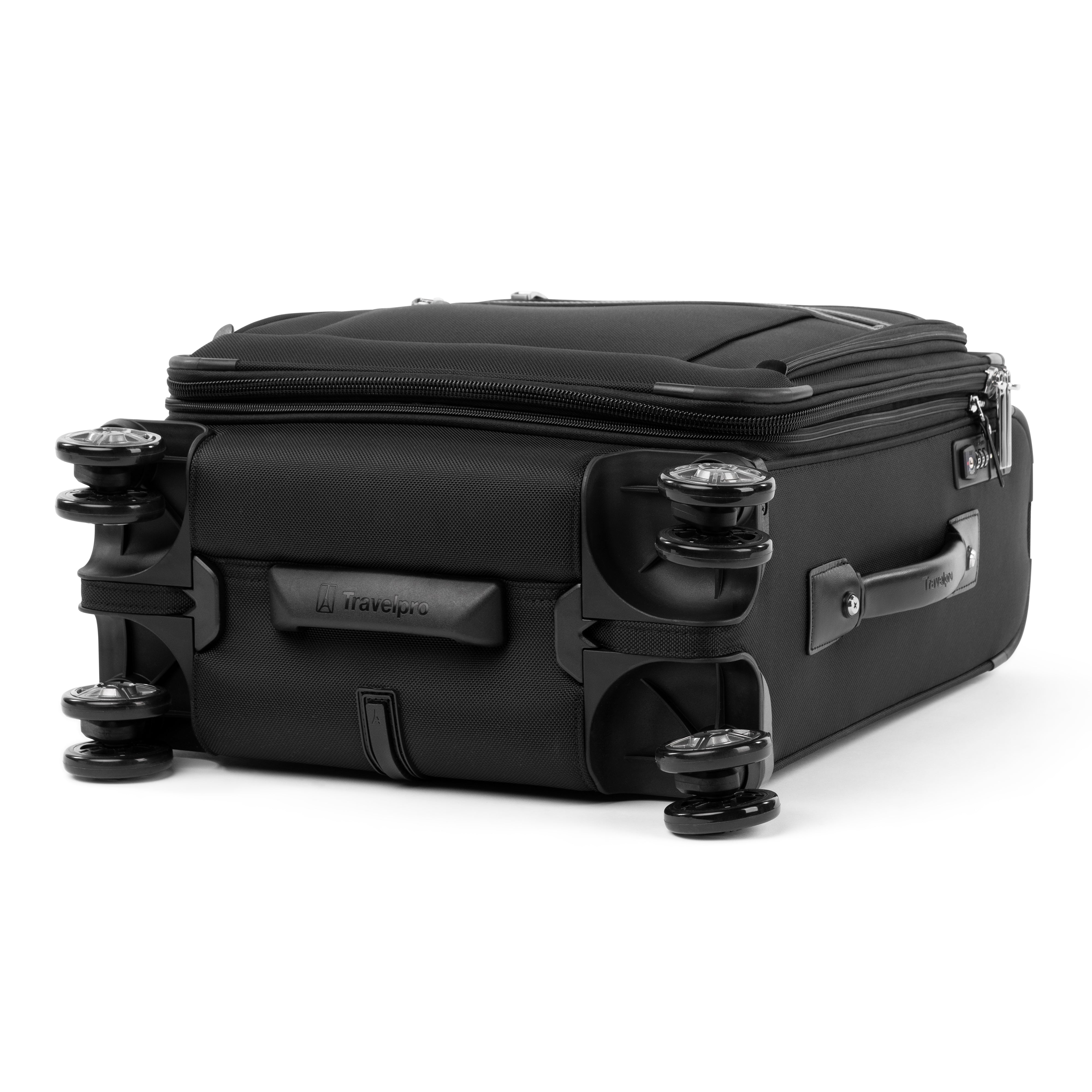 Platinum® Elite Slim Carry-On Expandable Softside Spinner 55cm (55 x 40 x 20 cm)