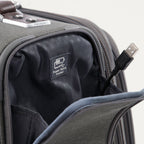 Platinum® Elite Slim Expandable Carry-On Spinner (55 x 40 x 20 cm)