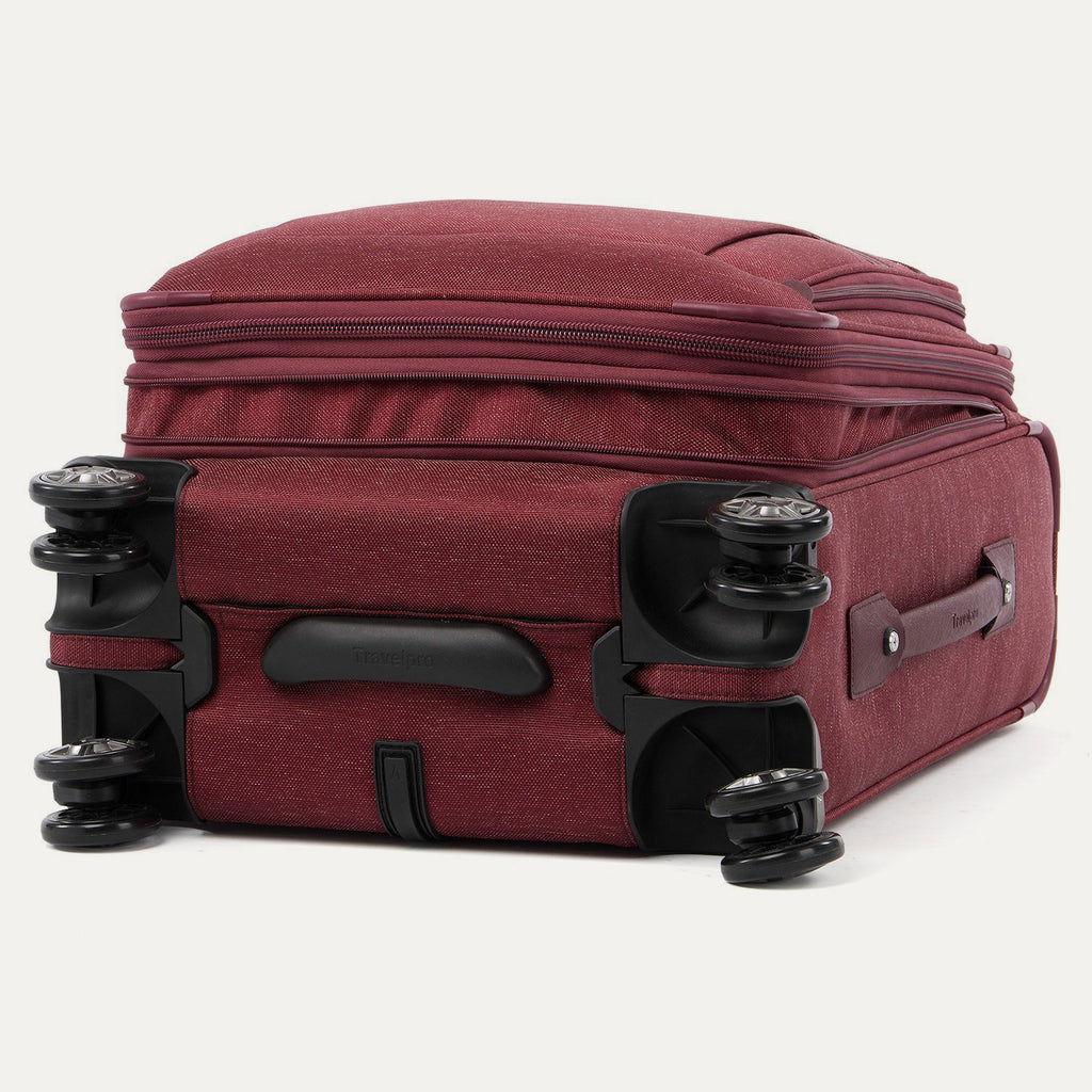 Platinum® Elite Slim Expandable Carry-On Spinner (55 x 40 x 20 cm)