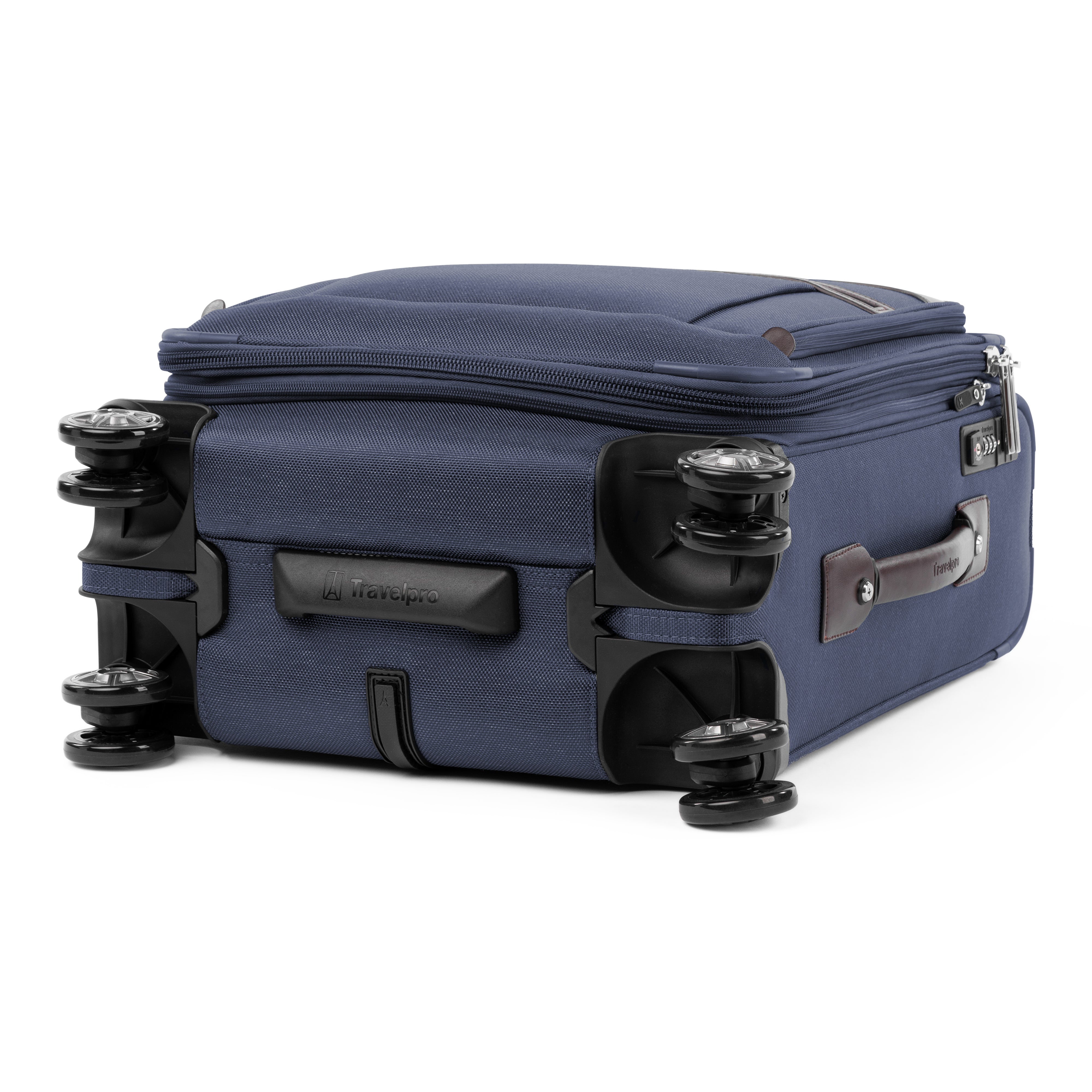 Platinum® Elite Slim Carry-On Expandable Softside Spinner 55cm (55 x 40 x 20 cm)