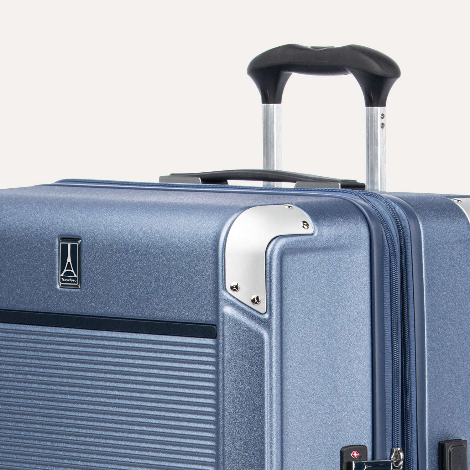 Platinum® Elite Medium Expandable Hard Shell Spinner 69cm (69 x 46 x 33cm)