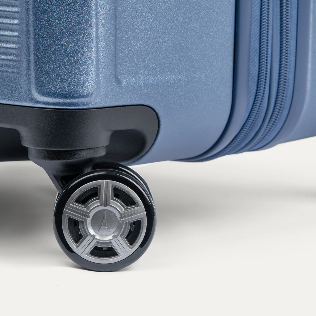 Platinum® Elite Medium Expandable Hard Shell Spinner 69cm (69 x 46 x 33cm)