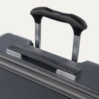 Platinum® Elite Medium Expandable Hard Shell Spinner 69cm (69 x 46 x 33cm)