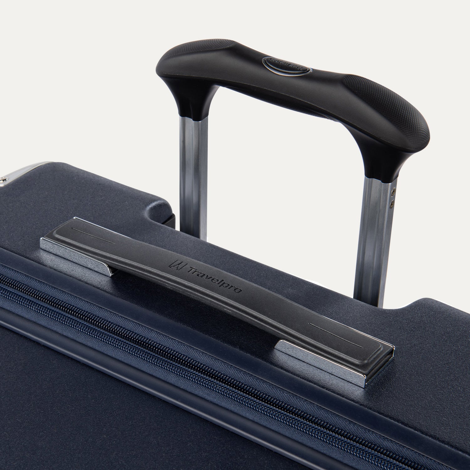 Platinum® Elite Medium Expandable Hard Shell Spinner 69cm (69 x 46 x 33cm)