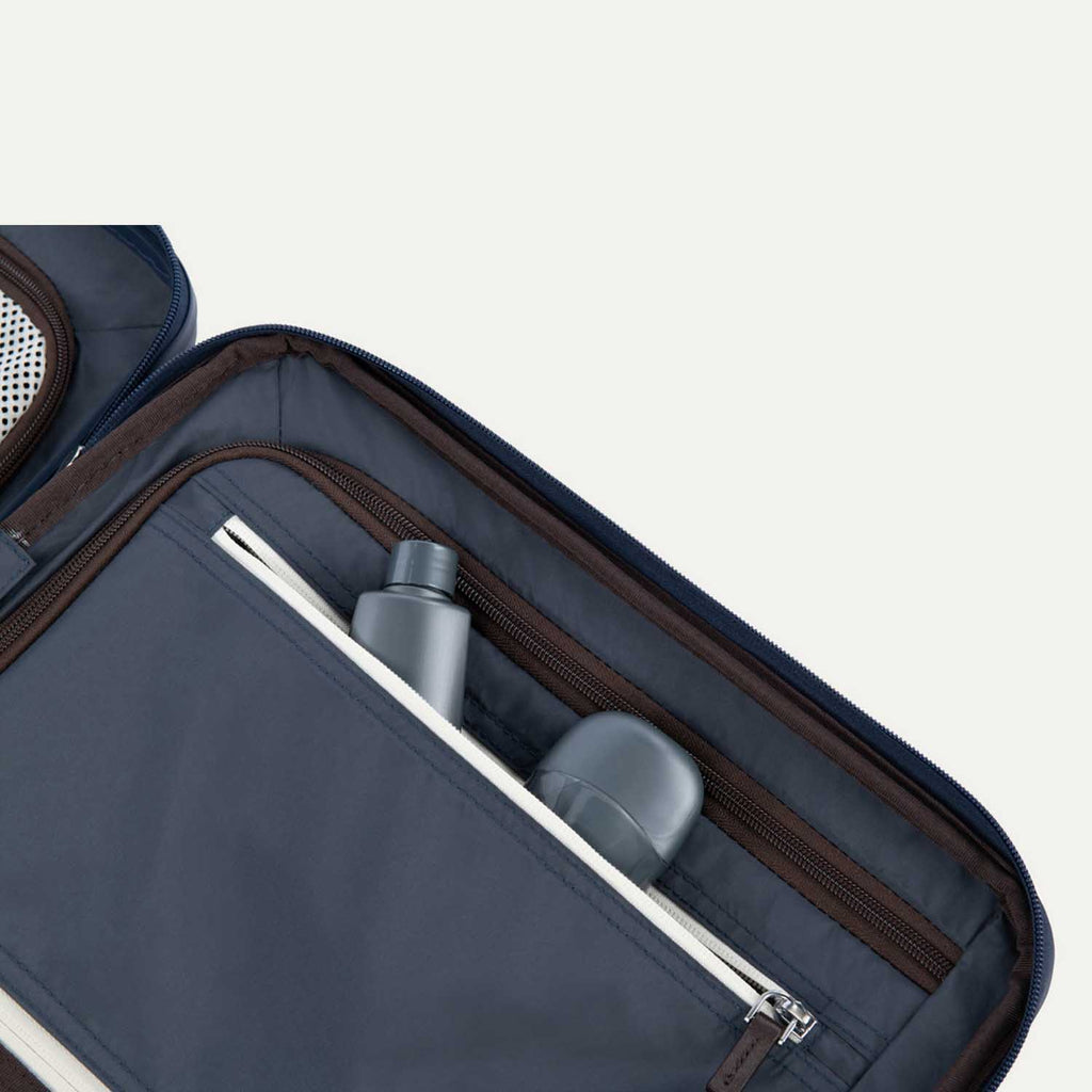 Platinum® Elite Expandable Cabin Hard Shell Spinner (55 x 40 x 20cm)