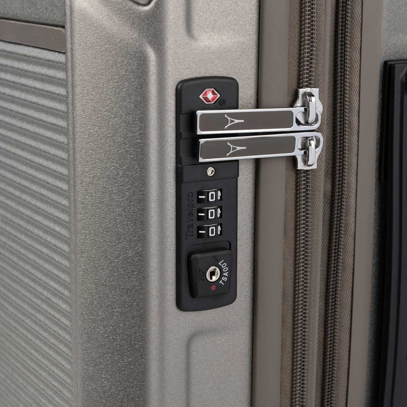 Platinum® Elite Expandable Cabin Hard Shell Spinner 55cm (55 x 40 x 20cm)