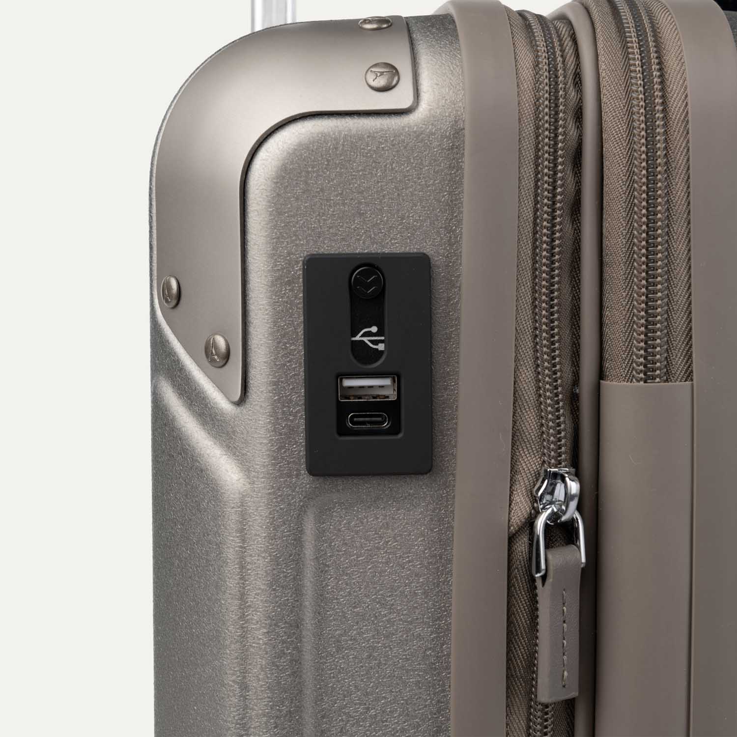 Platinum® Elite Expandable Cabin Hard Shell Spinner 55cm (55 x 40 x 20cm)