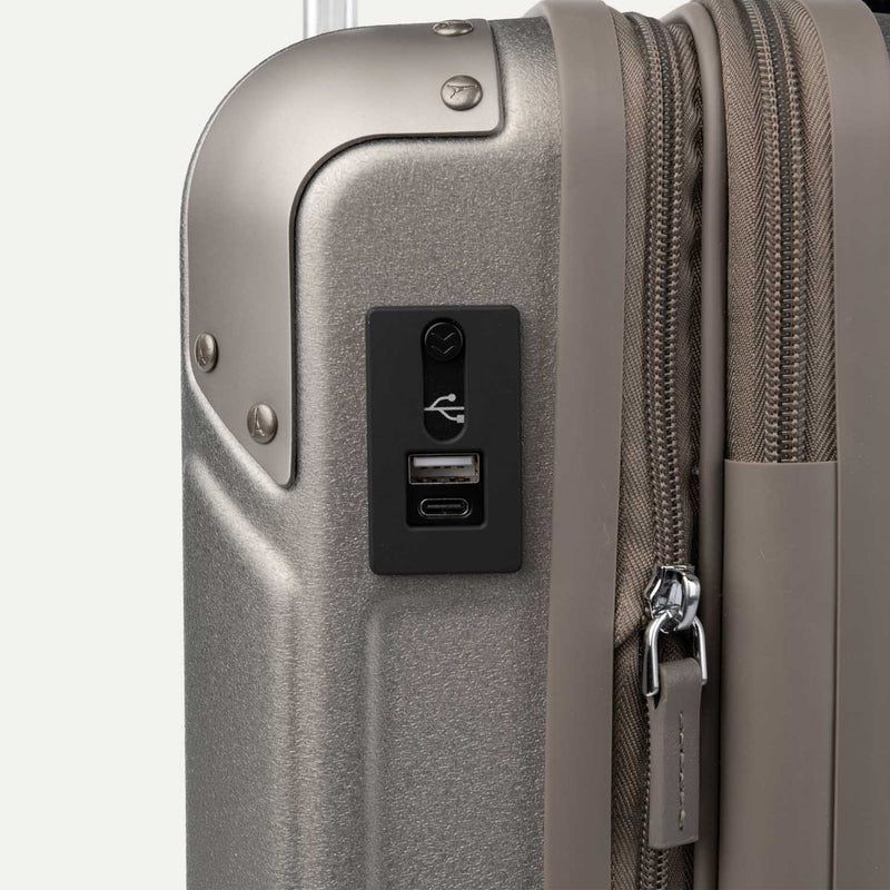 Platinum® Elite Expandable Cabin Hard Shell Spinner 55cm (55 x 40 x 20cm)