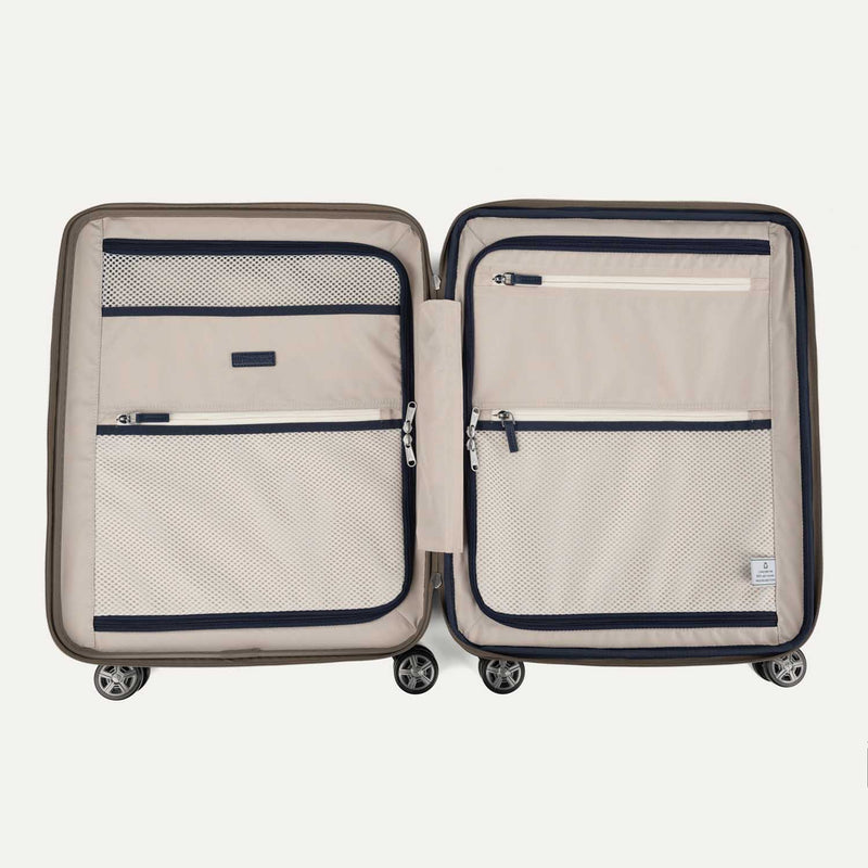 Platinum® Elite Expandable Cabin Hard Shell Spinner 55cm (55 x 40 x 20cm)