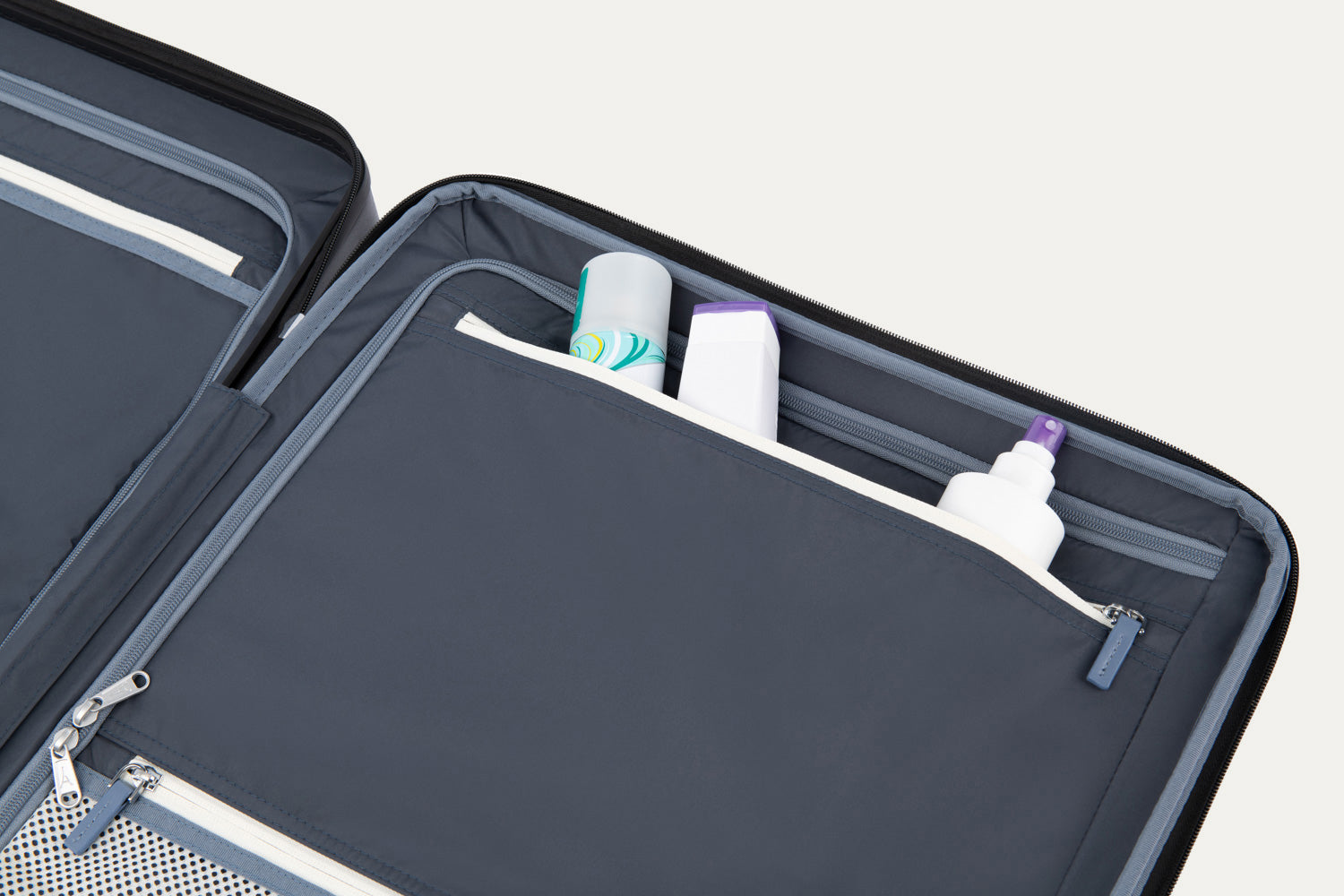 Platinum® Elite Large Expandable Hard Shell Spinner 76cm (76 x 46 x 34cm)