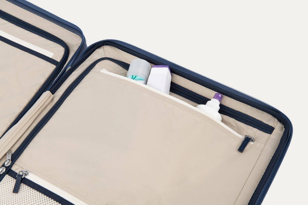 Platinum® Elite Large Expandable Hard Shell Spinner 76cm (76 x 46 x 34cm)