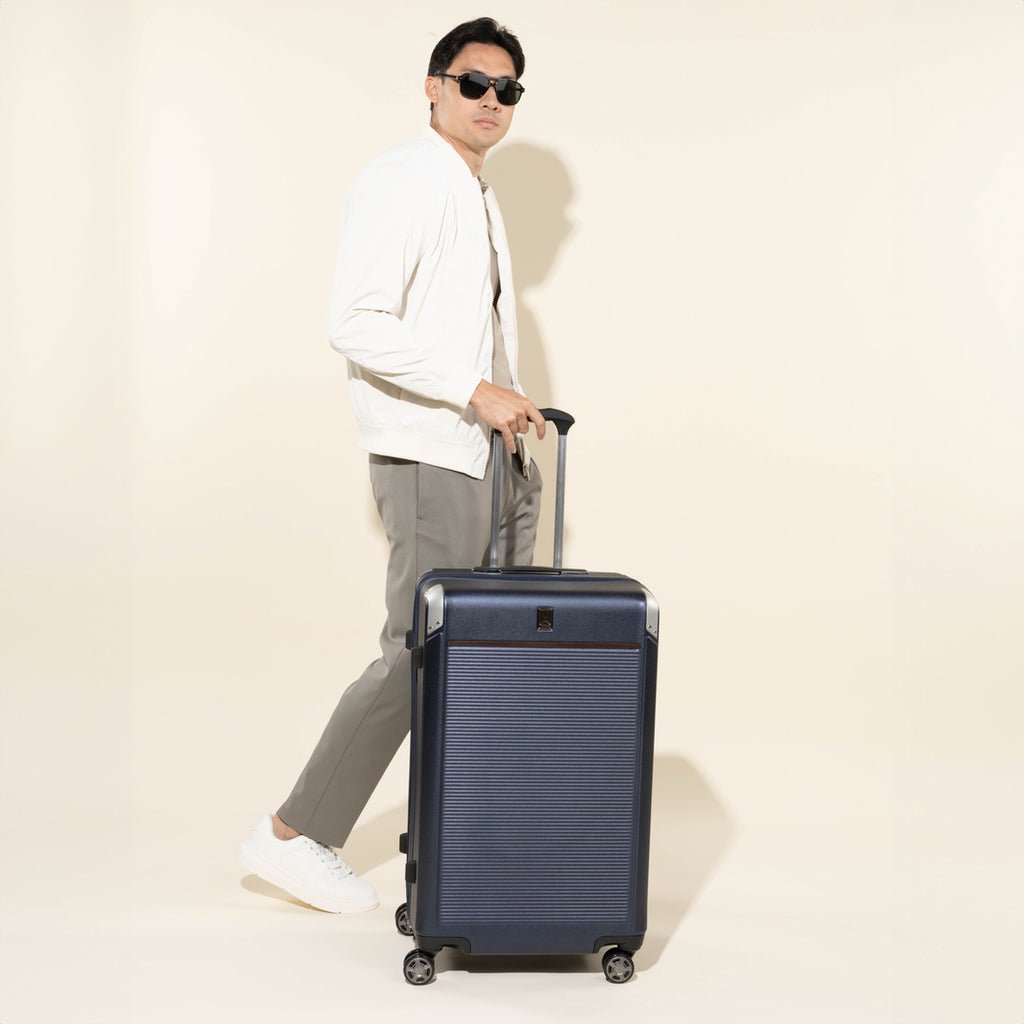 Platinum® Elite Large Expandable Hard Shell Spinner 76cm (76 x 46 x 34cm)
