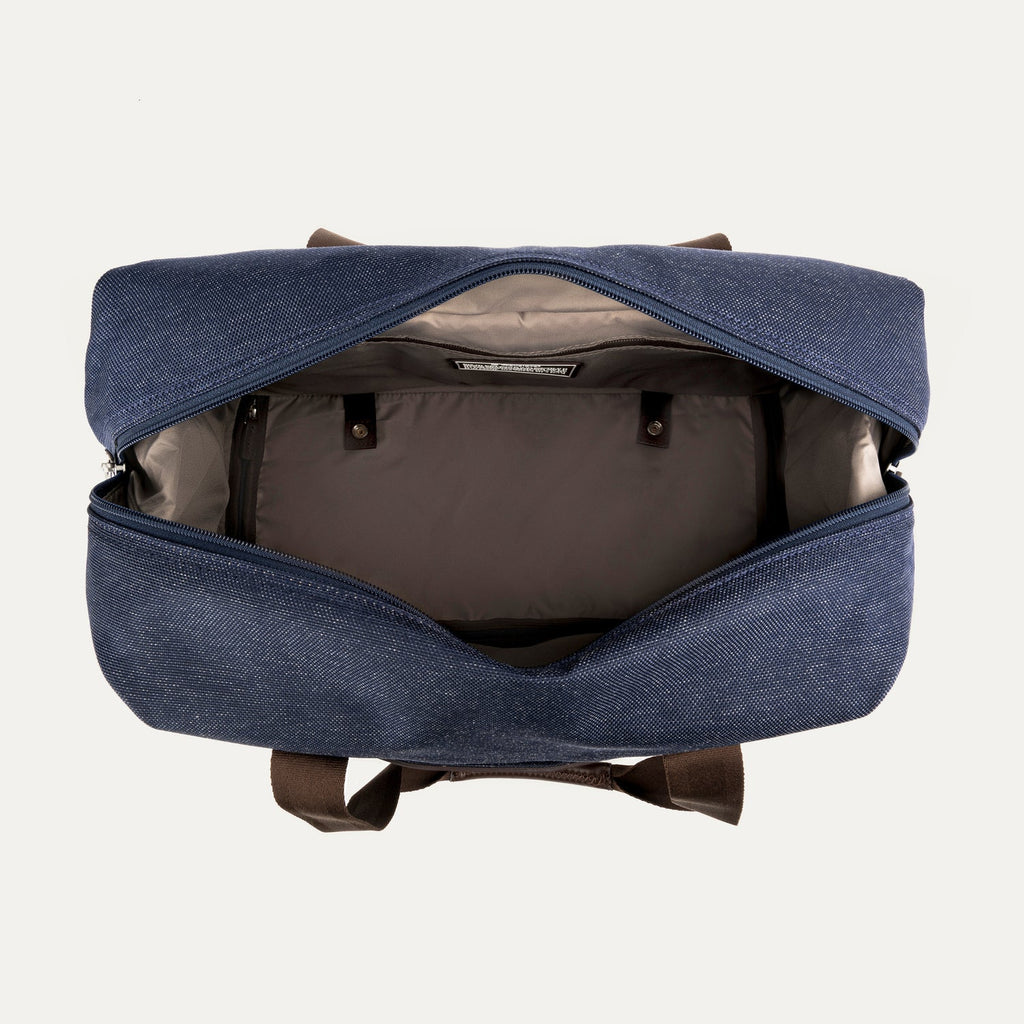 Platinum® Elite Drop-Bottom Weekender (38 x 47 x 23 cm)