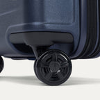 Platinum® Elite Compact Cabin Hardshell Spinner V2 (55.9 x 35.6 x 22.9 cm)