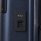 Platinum® Elite Compact Cabin Hardshell Spinner V2 (55.9 x 35.6 x 22.9 cm)