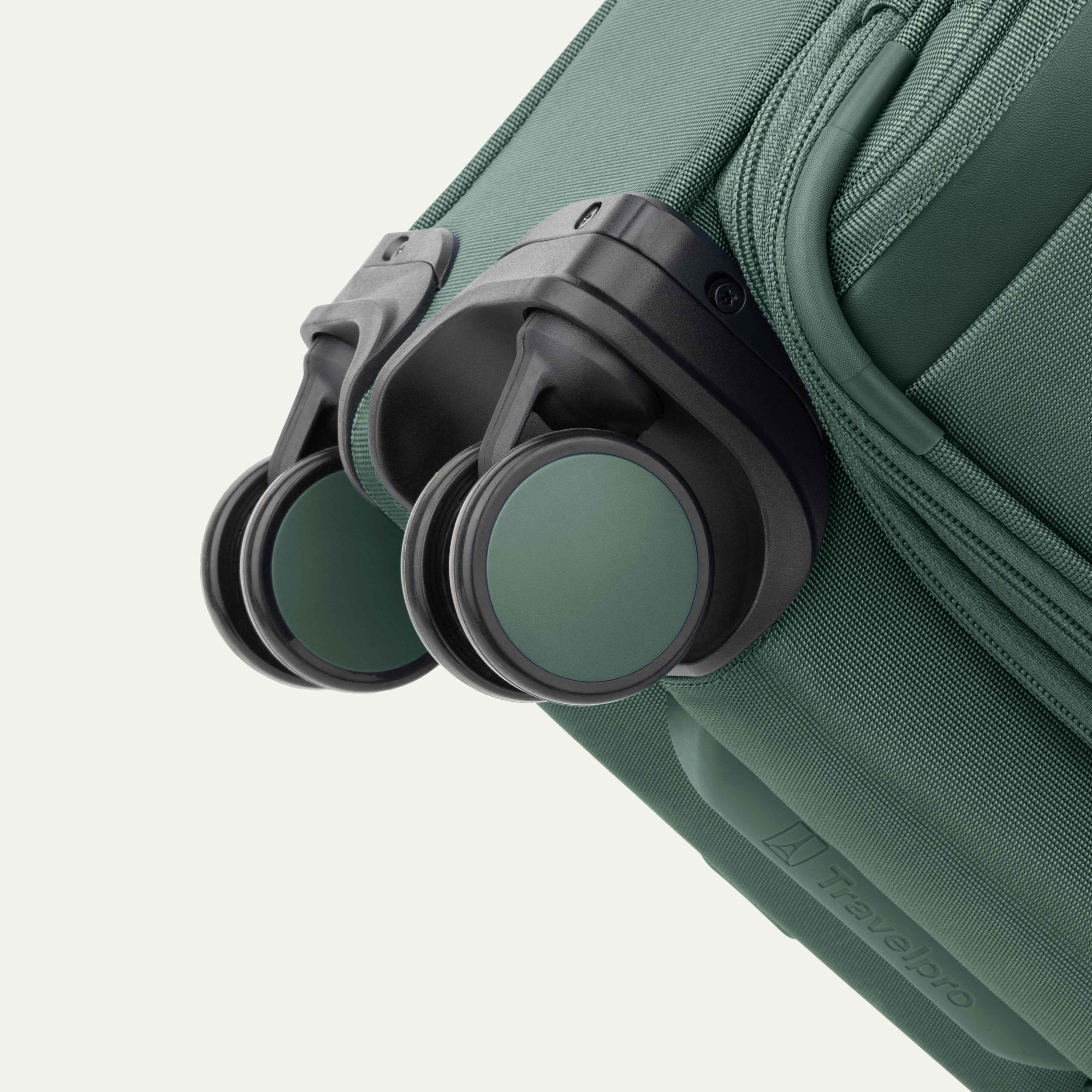 VersaPack®+ Compact Carry-On Spinner