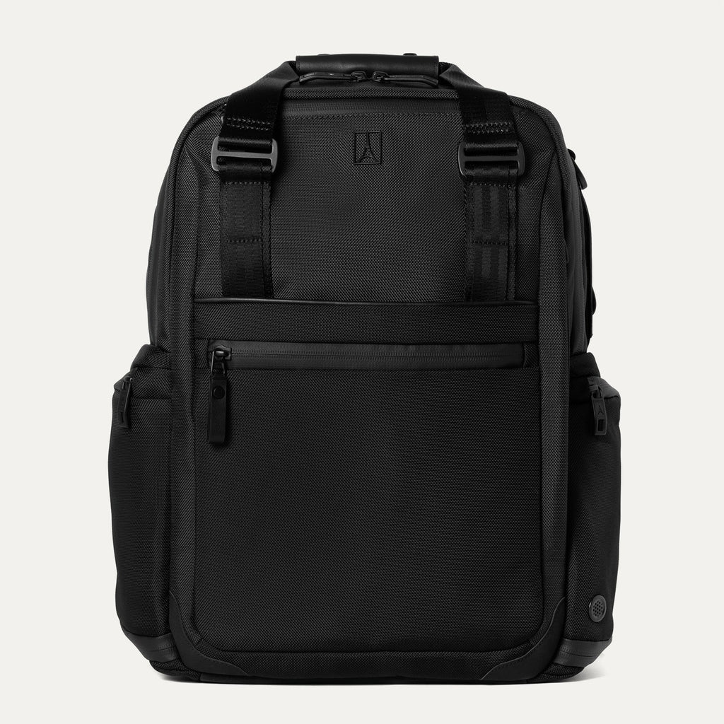 Travelpro® Altitude™ Medium Expandable Laptop Backpack 25-30L (43 x 37 x 22 cm)