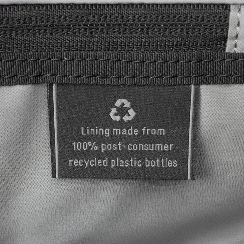 Travelpro® Altitude™ Double Expansion Duffel (32 x 49 x 23 cm)