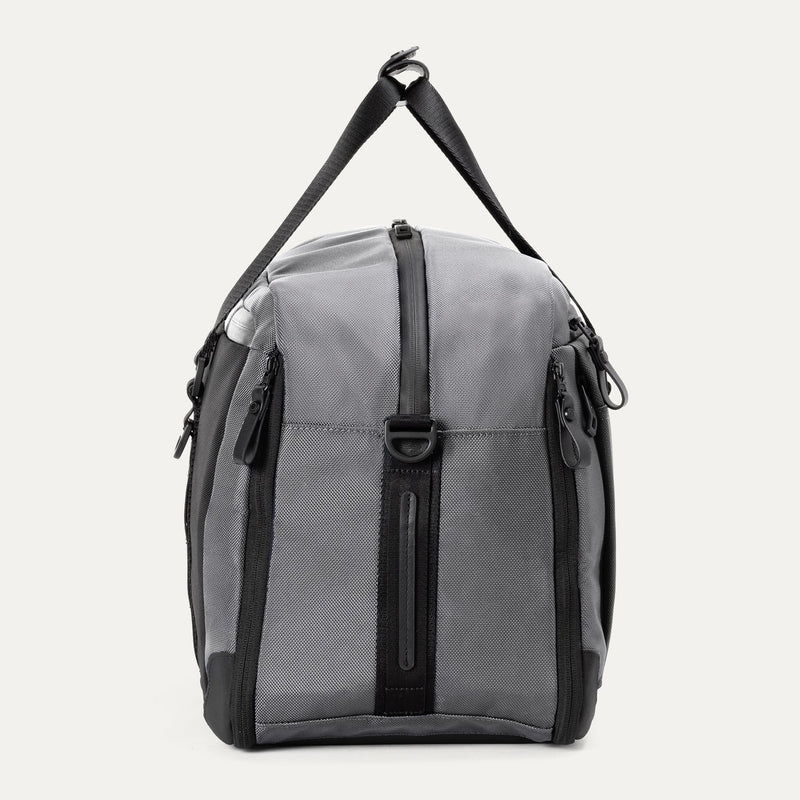 Travelpro® Altitude™ Double Expansion Duffel (32 x 49 x 23 cm)